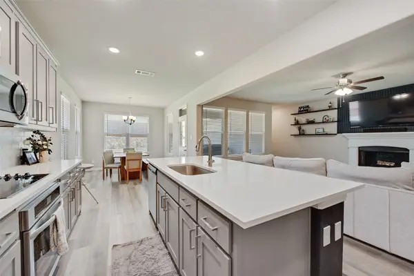 1525 Sand Dollar Trail, Weatherford, TX 76087