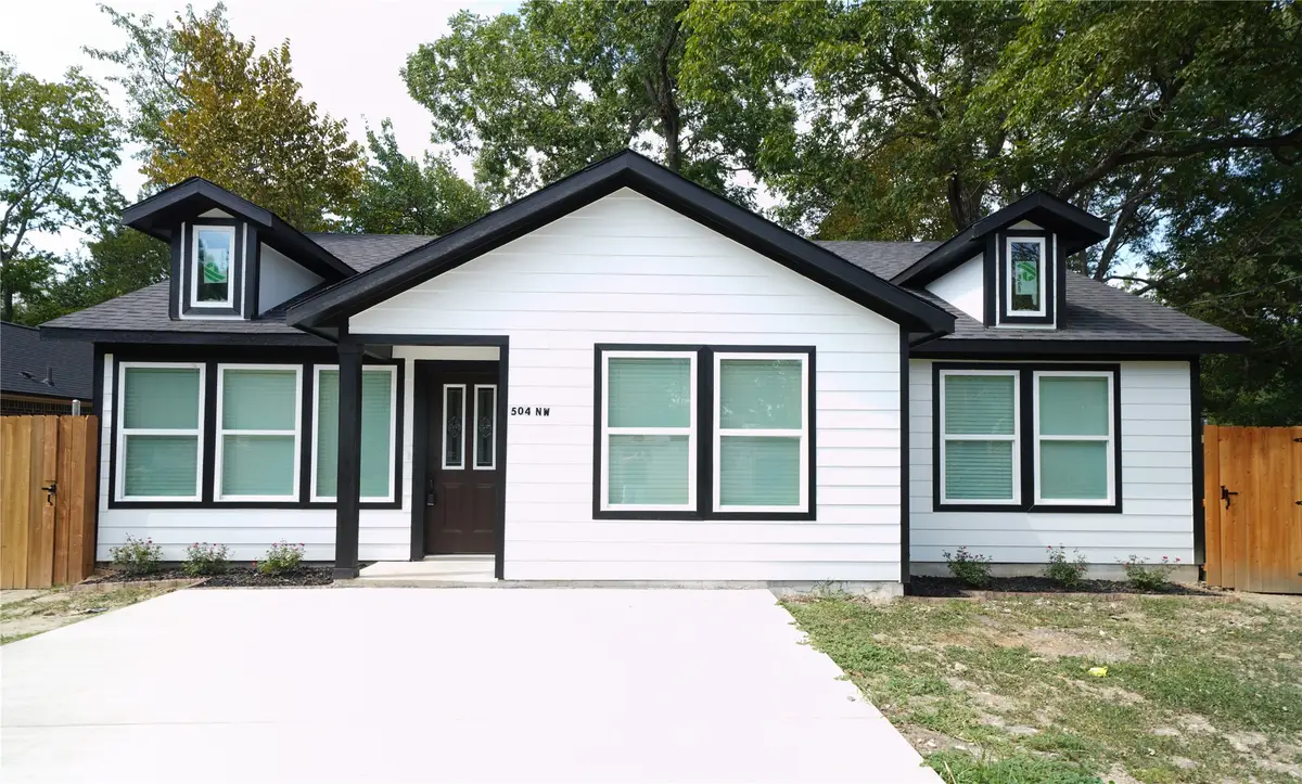 504 NW 4th Street, Kerens, TX 75144 - Image #1