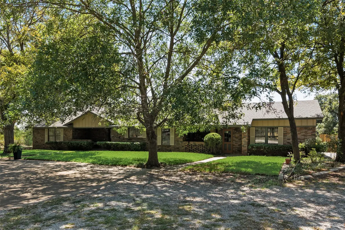 106 Rambling Trail, Weatherford, TX 76087 - Image #1