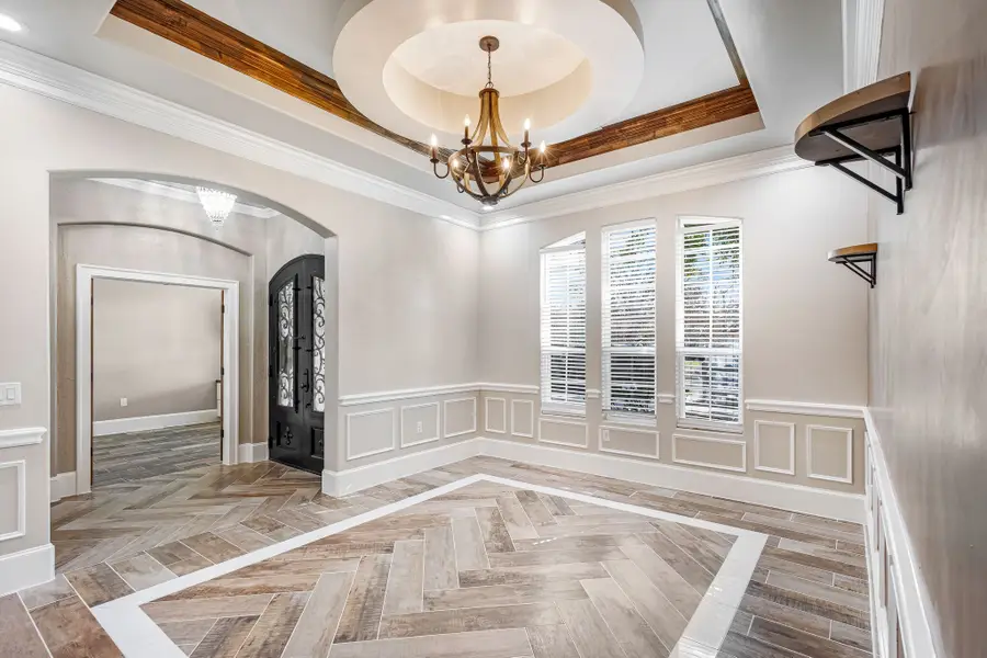 7101 Bridges Avenue, Richland Hills, TX 76118 - Image #2