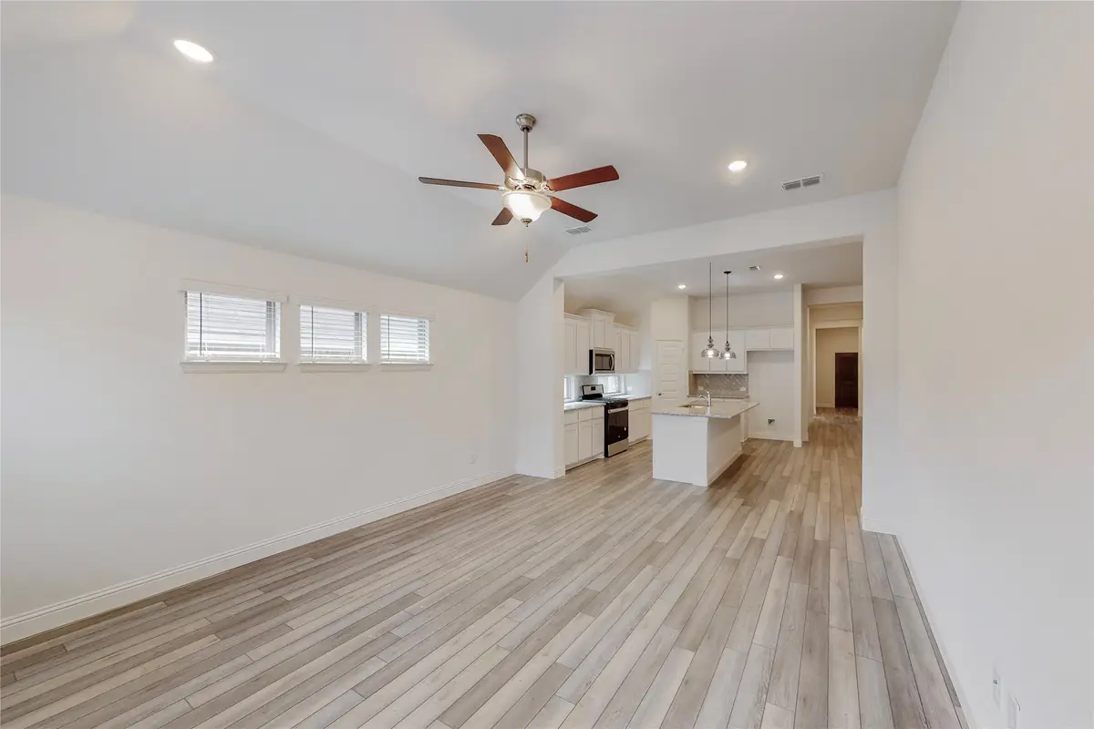 272 Tallgrass Drive, Lavon, TX 75166 - Image #1