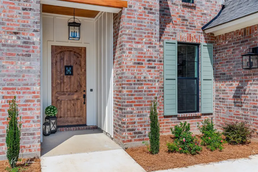 807 Walstonburg, Benton, LA 71006 - #3