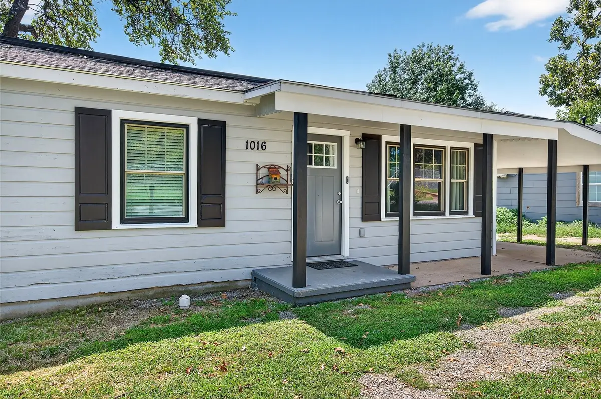 1016 W Hanna Street, Denison, TX 75020 - Image #1