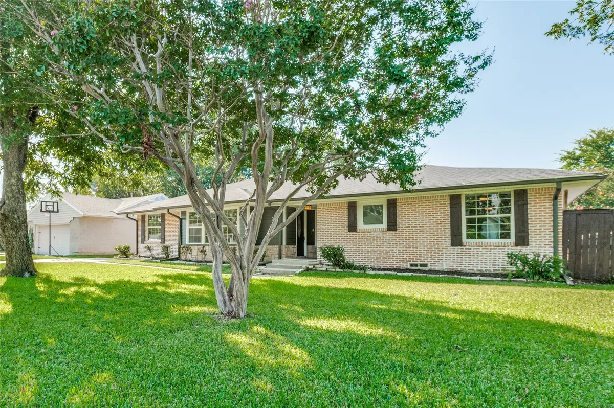 2964 Eric Lane, Farmers Branch, TX 75234 - Image #1