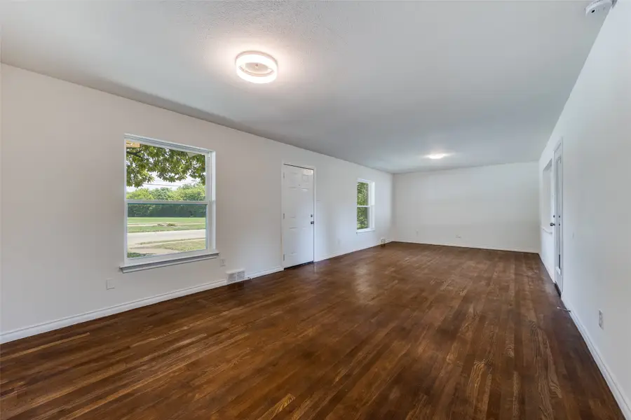 405 Easton Road, Dallas, TX 75218 - Image #3