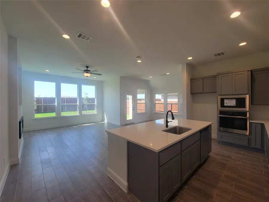 3060 Rembrandt Drive, Royse City, TX 75189 - Image #2