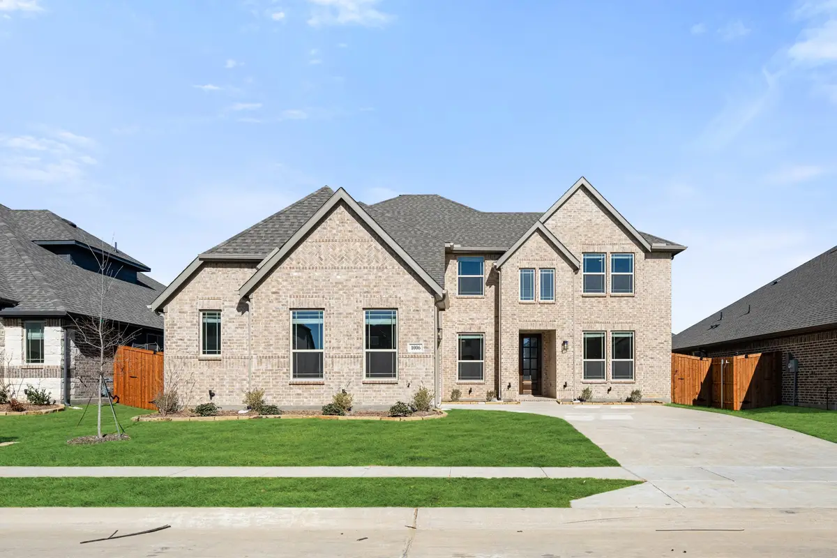 1006 Stonehaven Drive, Justin, TX 76247 - Image #1