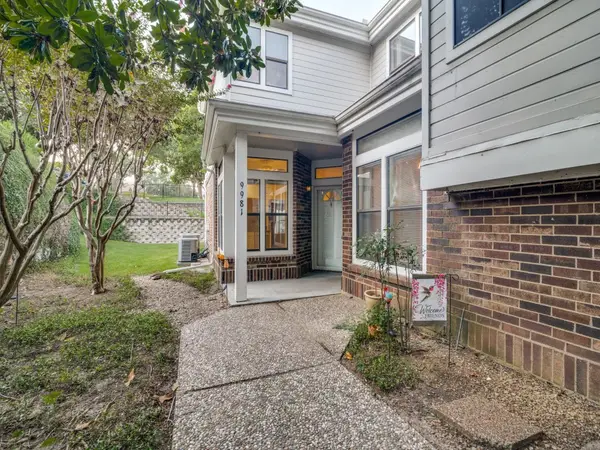 9981 Waterfront Trail, Rowlett, TX 75087