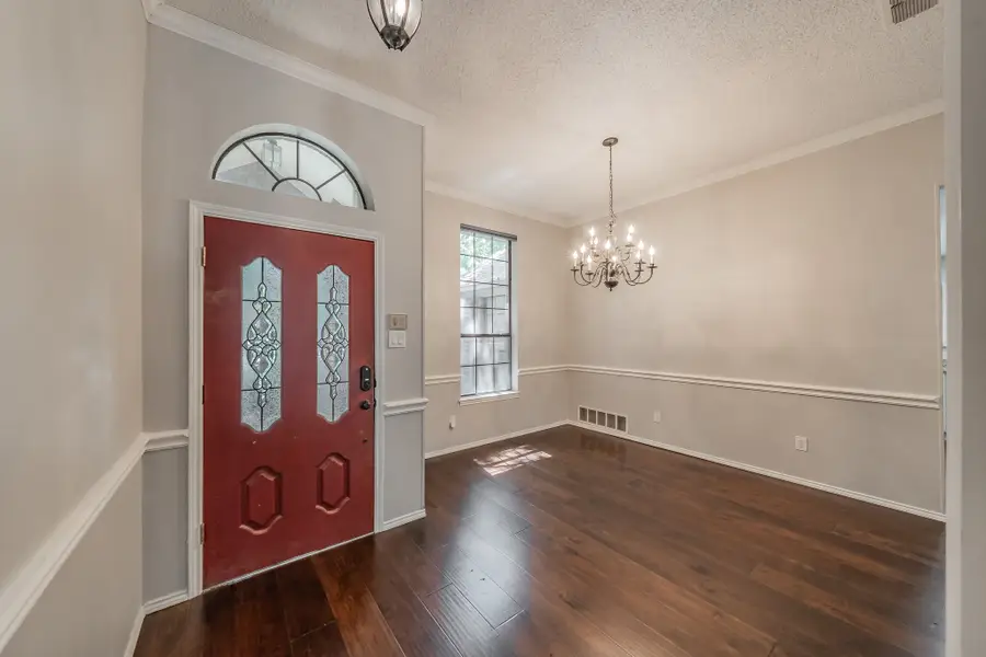 3407 Forestshire Court, Arlington, TX 76001 - Image #3
