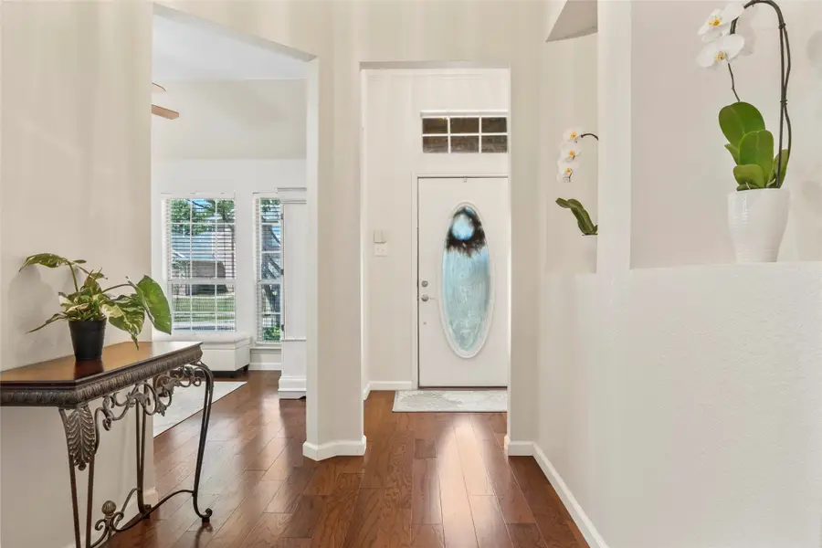 4566 Sunswept Court, Fort Worth, TX 76137 - Image #2