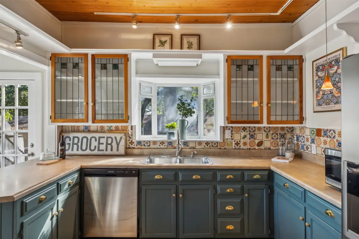 1707 6th Avenue, Fort Worth, TX 76110 - #1