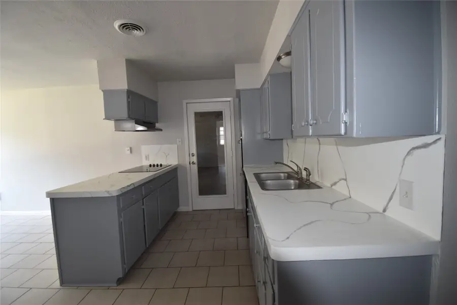 1348 Norwood Drive, Hurst, TX 76053 - Image #3