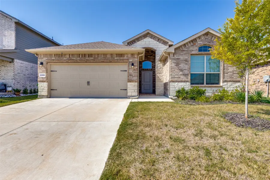2209 Gill Star Drive, Haslet, TX 76052 - Image #2