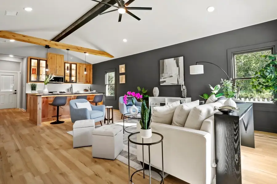 212 S Cliff Street, Dallas, TX 75203 - Image #2