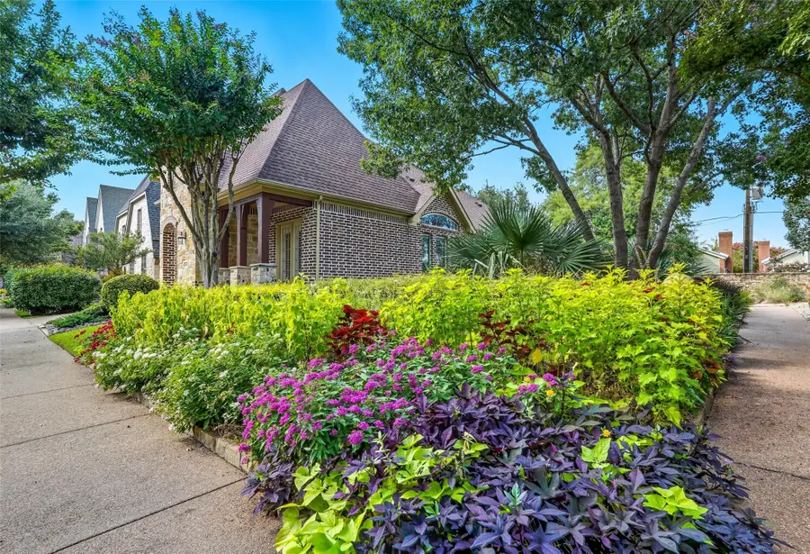 6152 Stapleford Circle, Dallas, TX 75252 - Image #2