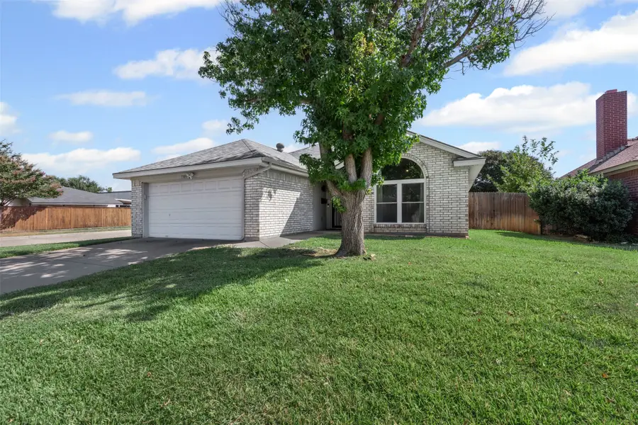 7301 Wagonwheel Road, Fort Worth, TX 76133 - Image #3