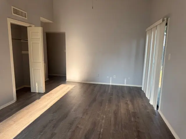 423 Vincent Street, Cedar Hill, TX 75104 - Image #3