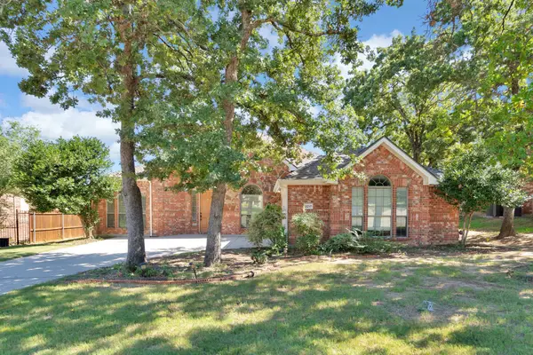 3217 Hidden Springs Drive, Corinth, TX 76210