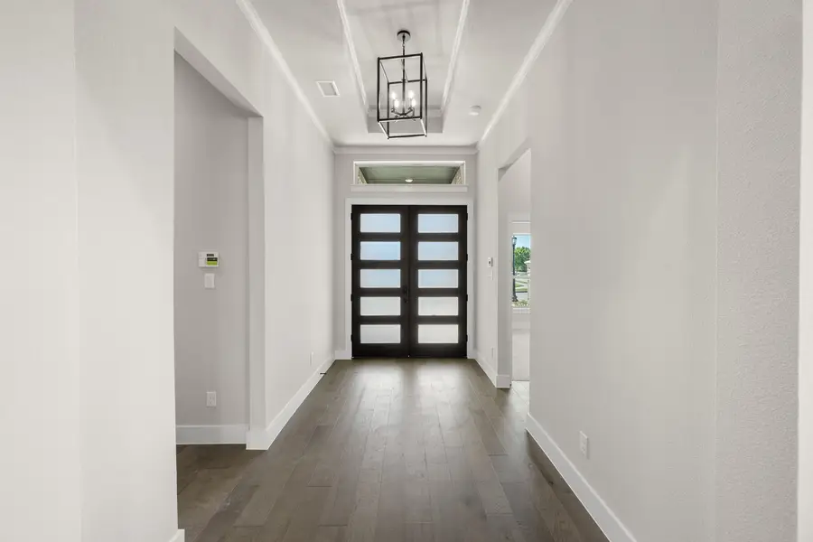 7104 Seagrove Court, Grand Prairie, TX 75054 - Image #2