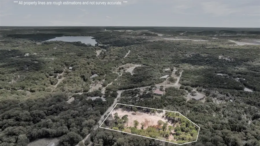 814 Meadow Creek Court, Cleburne, TX 76033 - Image #3