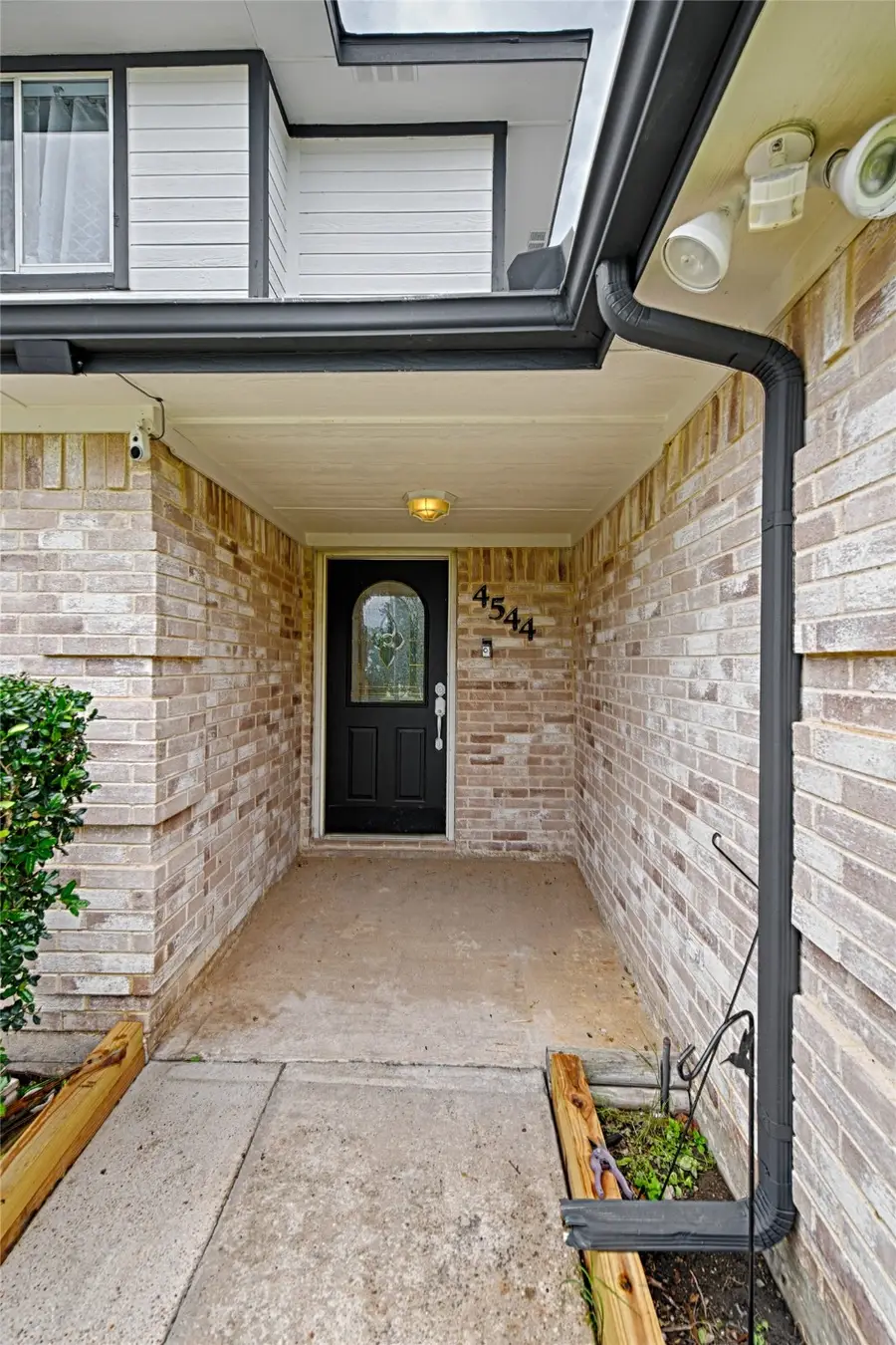 4544 N Shore Drive, The Colony, TX 75056 - Image #2