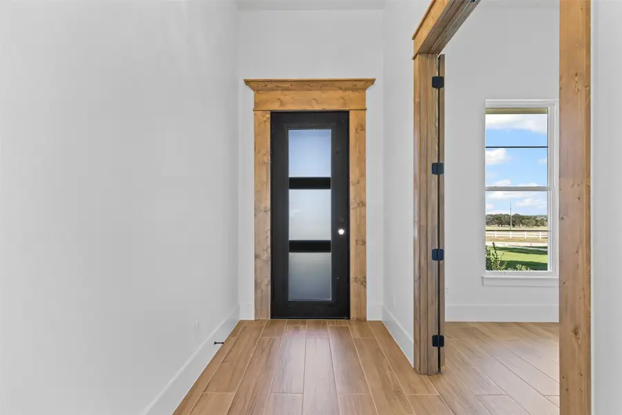 1132 Dobbs Trail, Springtown, TX 76082 - Image #3