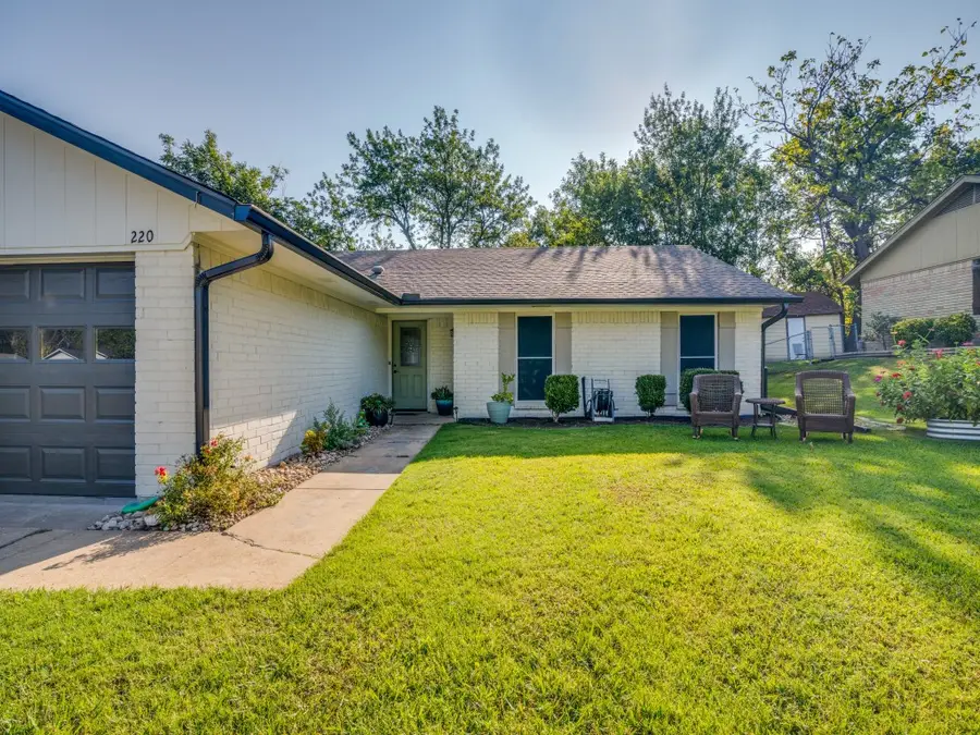 220 Joe White Street, Rockwall, TX 75087 - Image #3