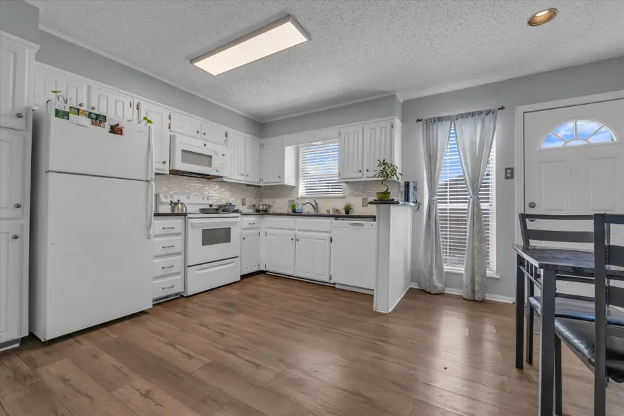 1349 S 11th Street, Waco, TX 76706 - Image #3