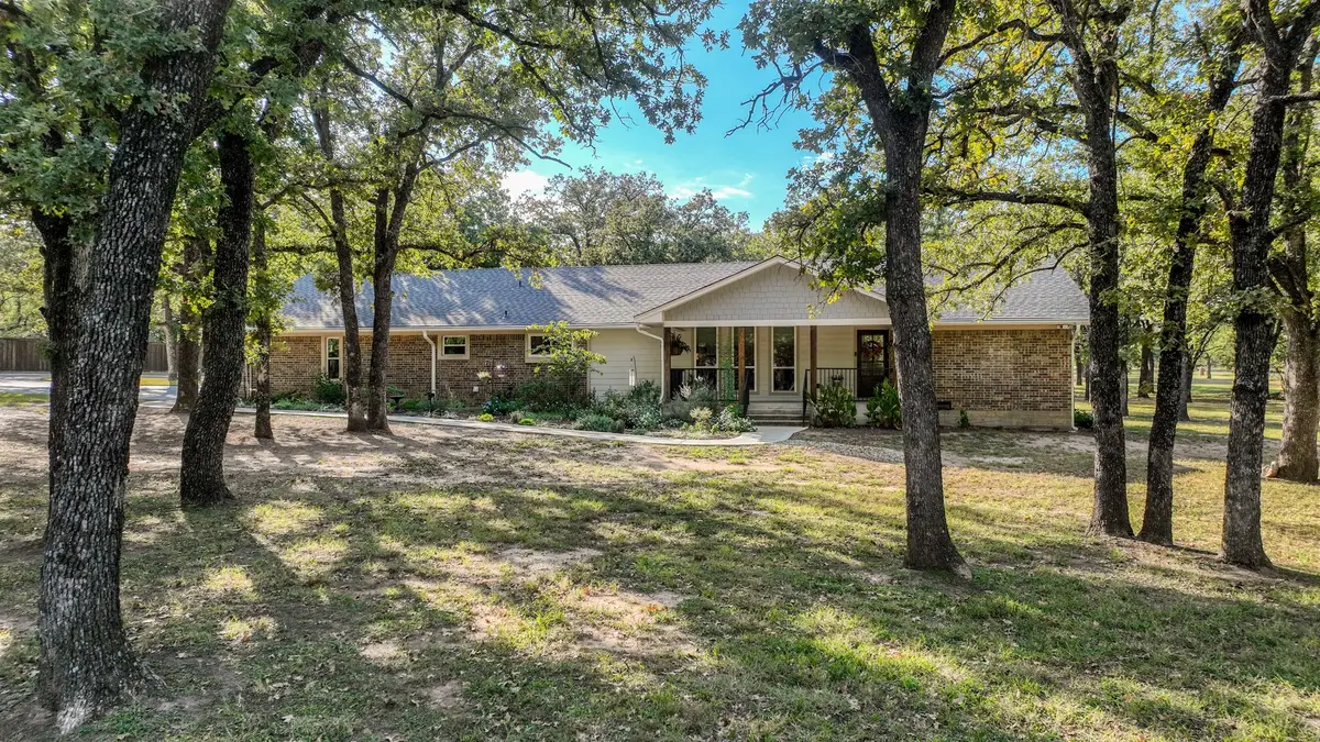 249 Wandering Lane, Weatherford, TX 76086 - Image #1