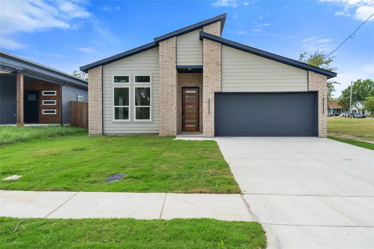 1890 Stuart, Greenville, TX 75401 - Image #1