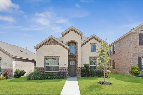 1124 Western Yarrow Avenue, Justin, TX 76247