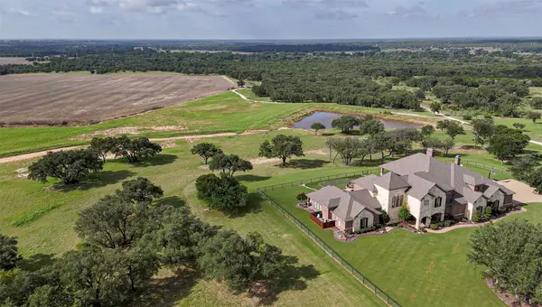 11157 N State Highway 36, Jonesboro, TX 76538