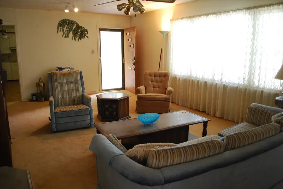 1720 Avenue K, Anson, TX 79501 - Image #3