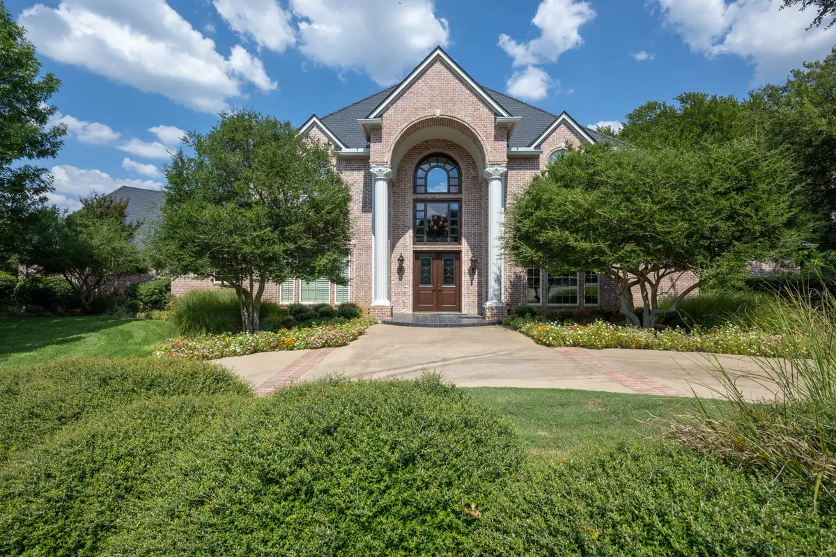 2303 Panorama Court, Arlington, TX 76016 - Image #1