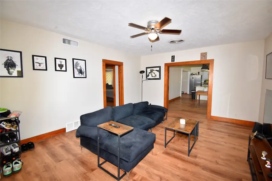 1204 Peach Street, Brady, TX 76825 - Image #2