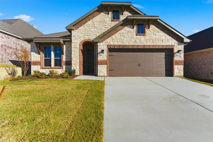 2317 Shamrock Lane, Weatherford, TX 76087 - Image #3
