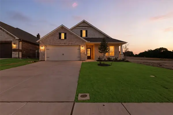 2321 Shamrock Lane, Weatherford, TX 76087