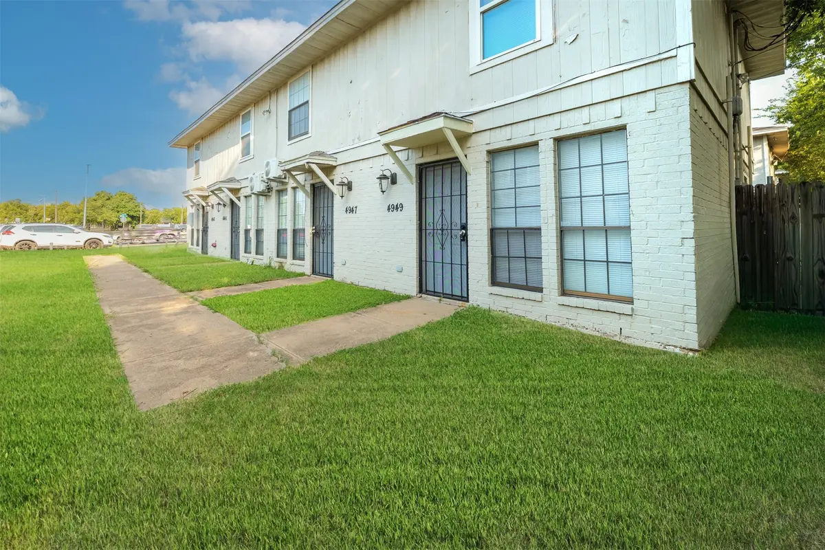 4943 Miller Avenue, Fort Worth, TX 76119 - Image #1