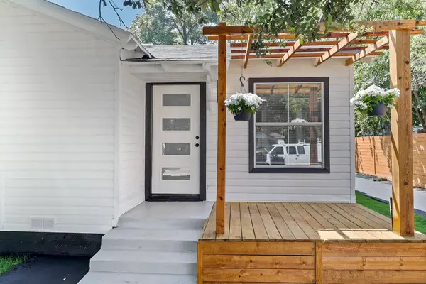 3910 Shelley Boulevard, Dallas, TX 75211