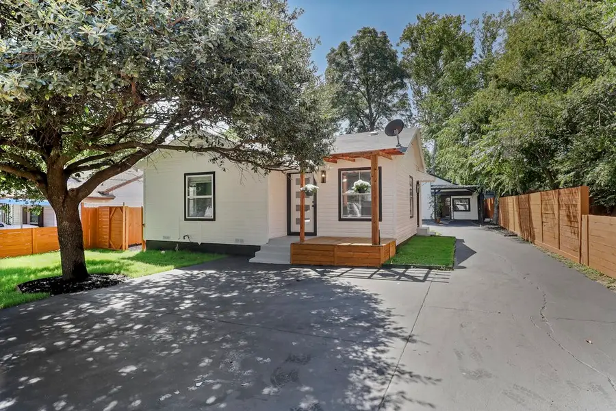 3910 Shelley Boulevard, Dallas, TX 75211 - Image #2