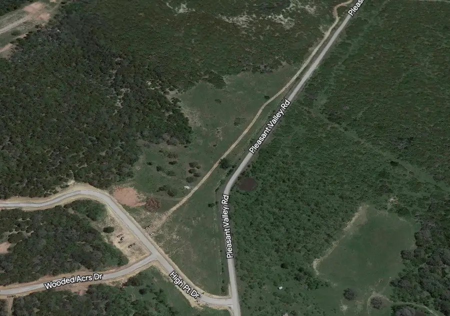 193 Pleasant Valley Road, Mineral Wells, TX 76067 - Image #2