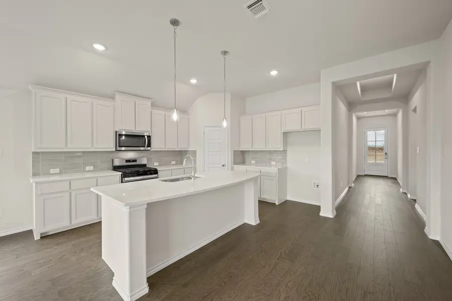 10809 Rothland Street, Fort Worth, TX 76036 - Image #3