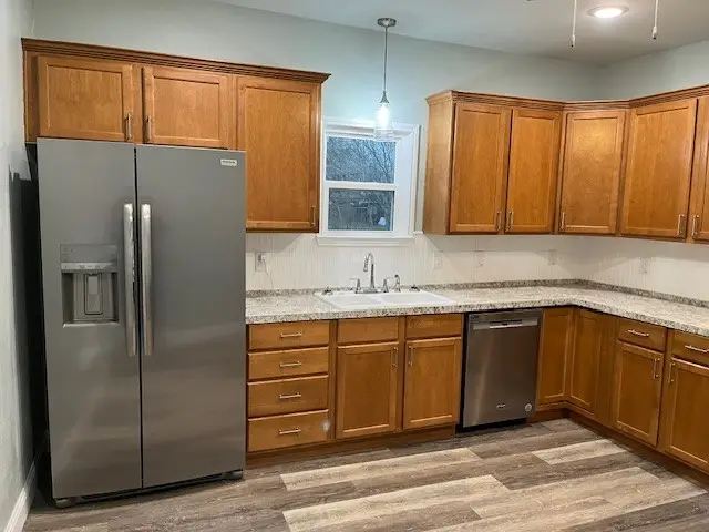 318 S Baker Street, Granbury, TX 76048 - Image #3