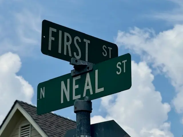 701 N Neal Street, Commerce, TX 75428 - Image #2