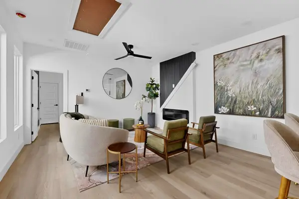 2417 Hooper Street, Dallas, TX 75215