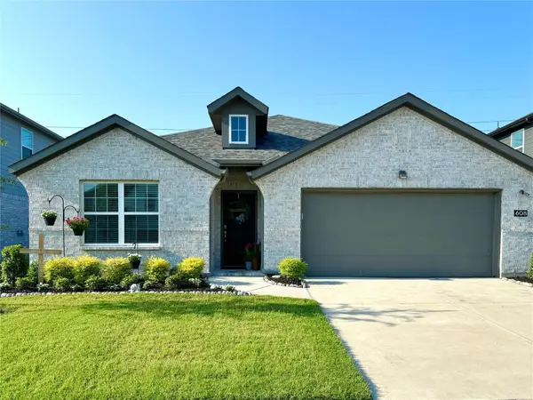 608 N Rain Barrel Place, Weston, TX 75009