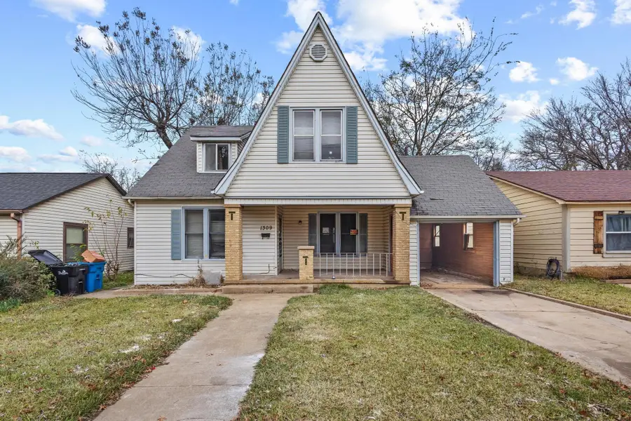 1309 W Morton Street, Denison, TX 75020 - Image #2