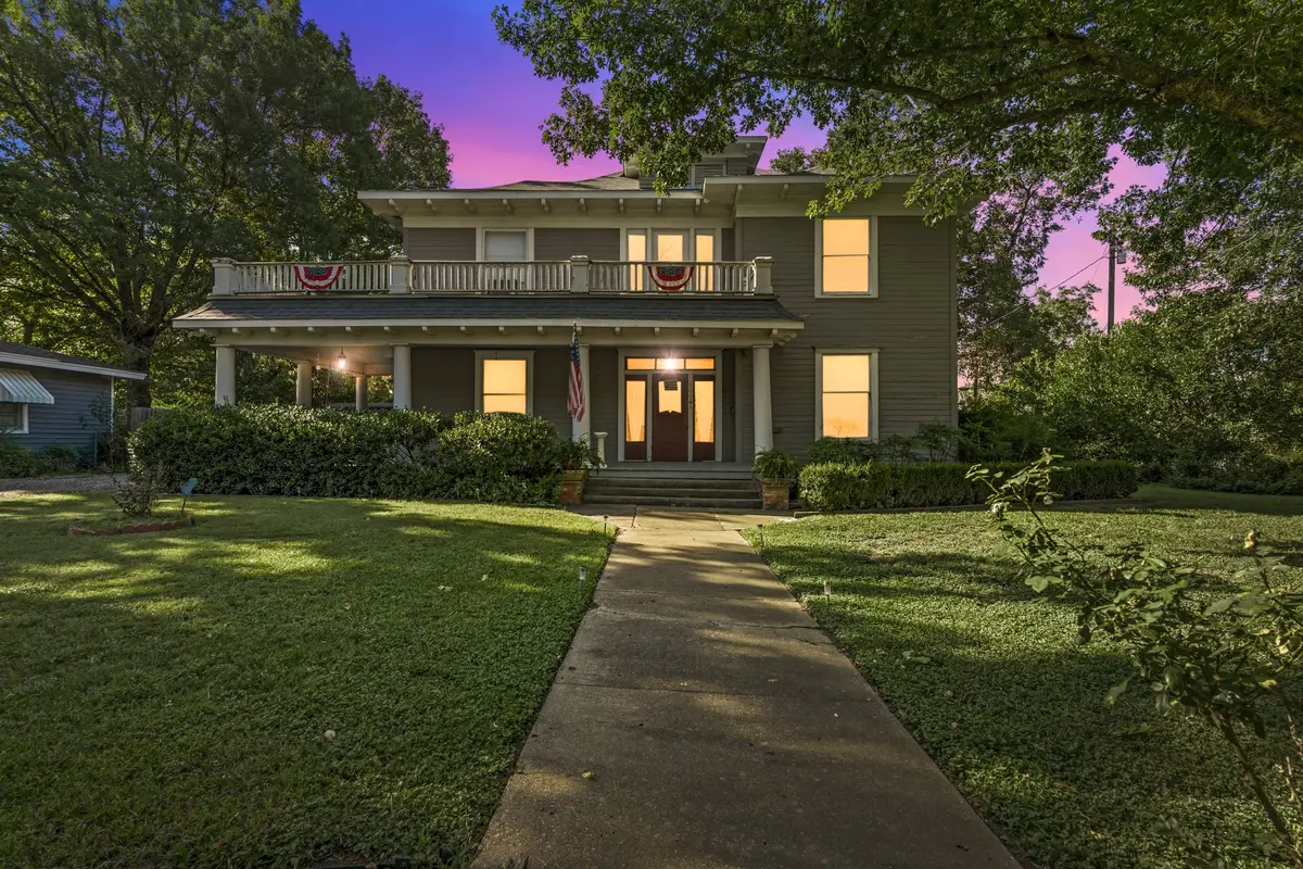 900 Park Drive, Hillsboro, TX 76645 - Image #1