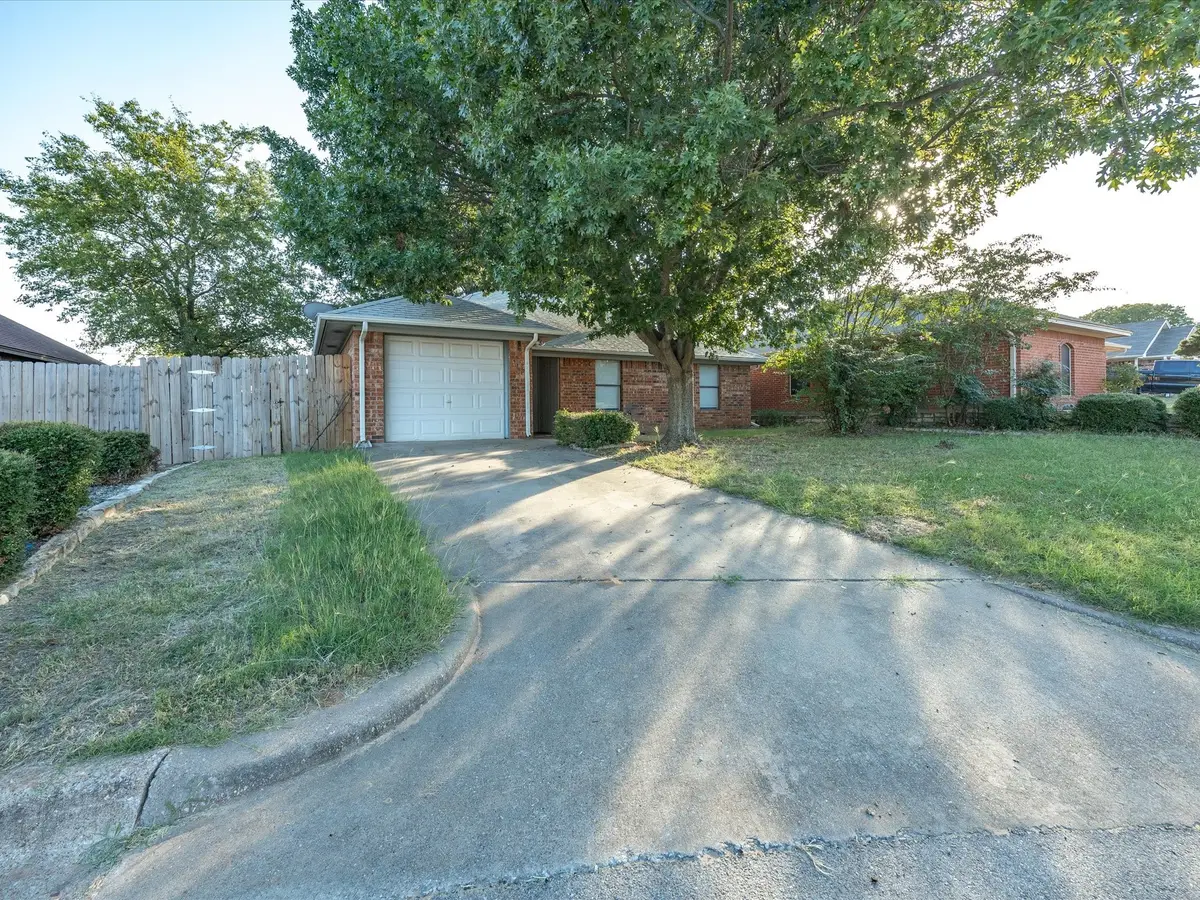 128 Black Forest Drive, Weatherford, TX 76086 - Image #1