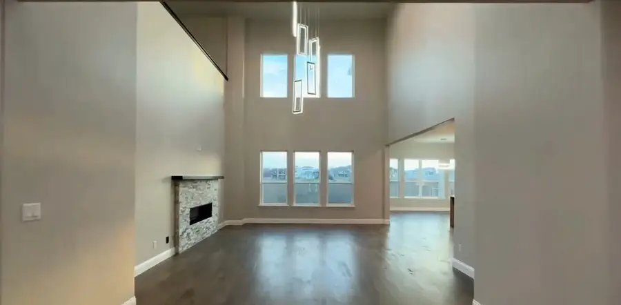 1235 Preserve Boulevard, Grand Prairie, TX 75104 - Image #3